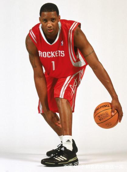 北京时间12月11日凌晨，皇马在欧冠联赛阶段第6轮主场1-2遭曼城逆转。（欧冠第6轮，皇马主场1-2遭曼城逆转（北京时间12月11日凌晨））