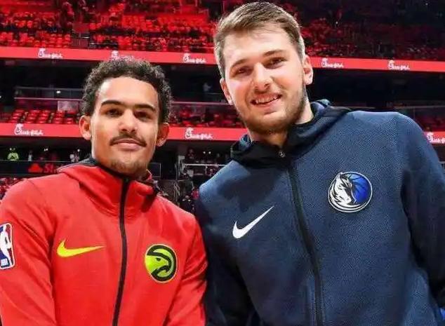 他是全场最冷静的人（全场最沉着的人是他）