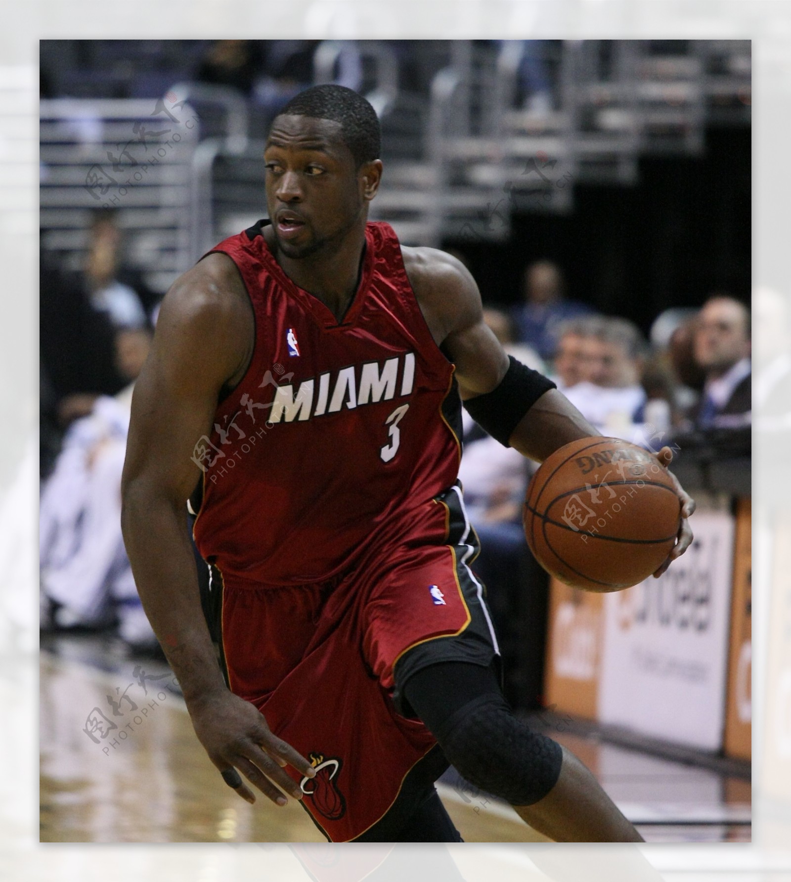 足协杯创历史摘亚背后：河南足球31 年坚守与酒祖杜康护航（河南足球31载坚守，在酒祖杜康护航下创足协杯历史性亚军）