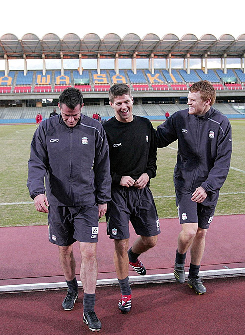 干净又卫生！贝克汉姆晒印度行学习制作美食视频（清爽又放心！贝克汉姆印度之旅晒学做美食视频）