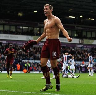 动漫展示欧冠新一轮第一比赛日的结果：（欧冠新一轮首个比赛日赛果动画一览）