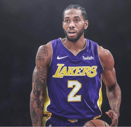 替补上阵，国米两位小将斯皮纳塞和博沃上演一线队首秀（国米两新星斯皮纳塞、博沃替补登场完成一队处子秀）