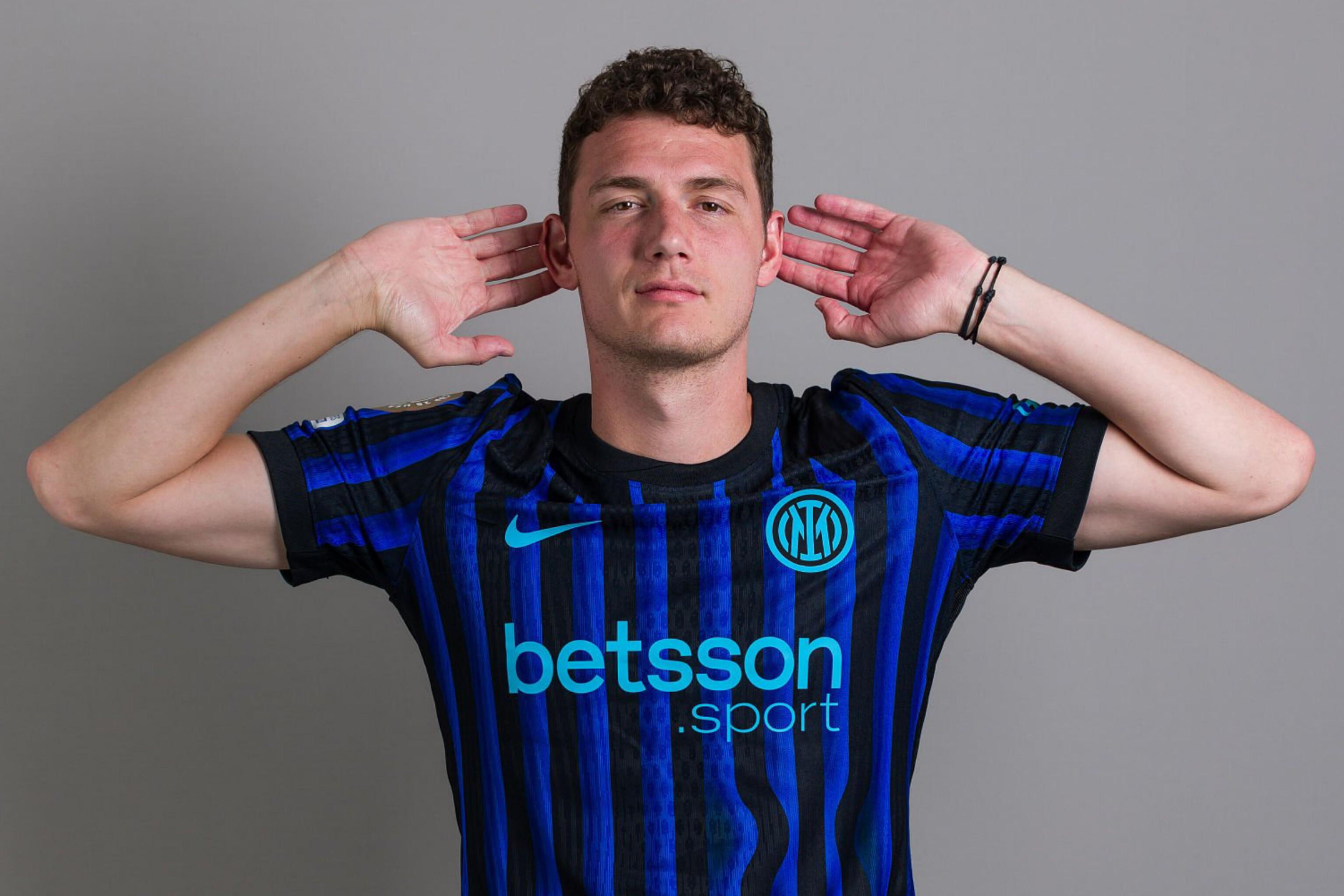 巴乔：希望看到意大利重返世界杯，94世界杯永生难忘（巴乔盼意大利重回世界杯，1994之夏铭心难忘）